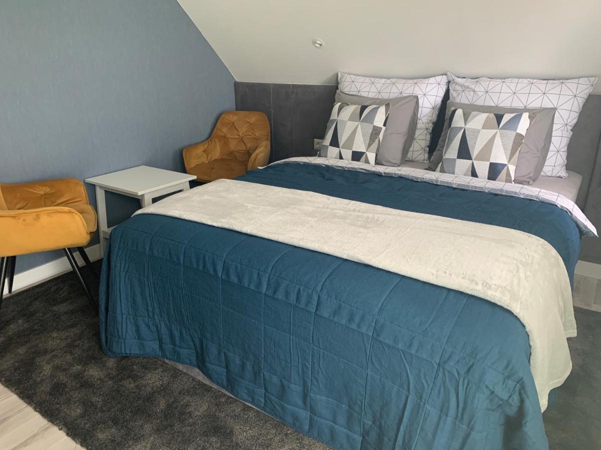 Hollik Apartmanhaz Aparthotel Balatonfured